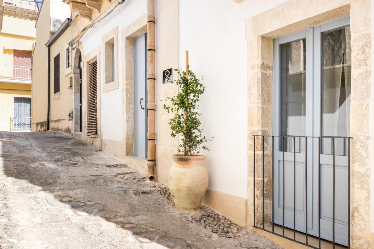 Othila Home Noto Buitenkant foto